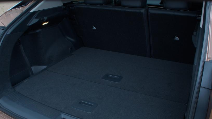 3733825 225kW Advance 87kWh 22kWCh 5dr e-4ORCE Auto [Sky]