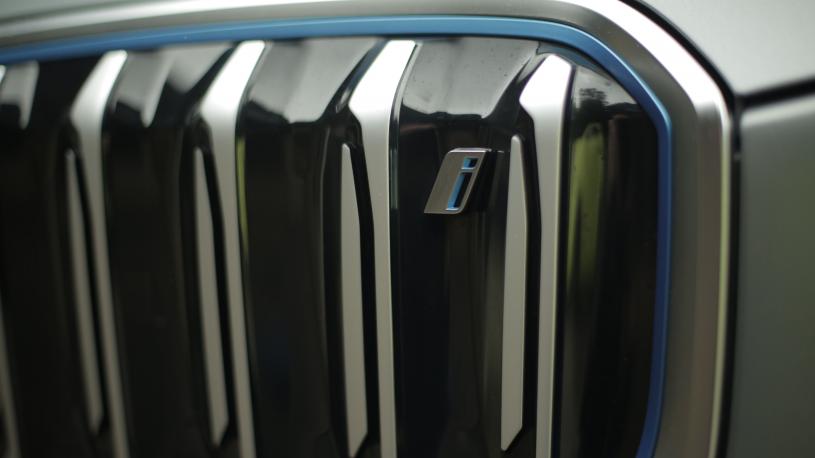 3130483 230kW xDrive30 xLine 65kWh 5dr Auto