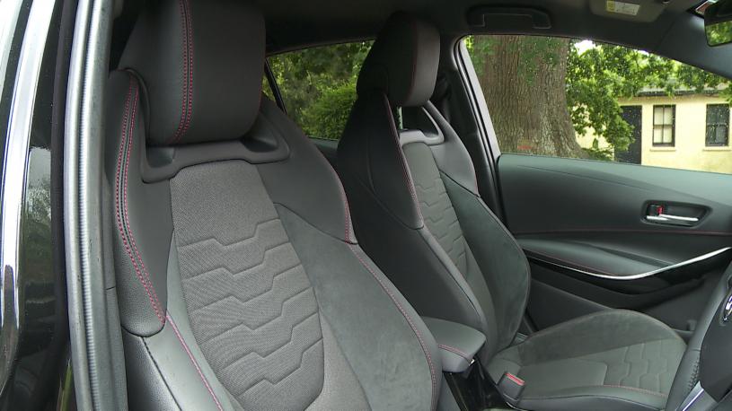 3942529 1.8 Hybrid Excel 5dr CVT [Panoramic Roof]