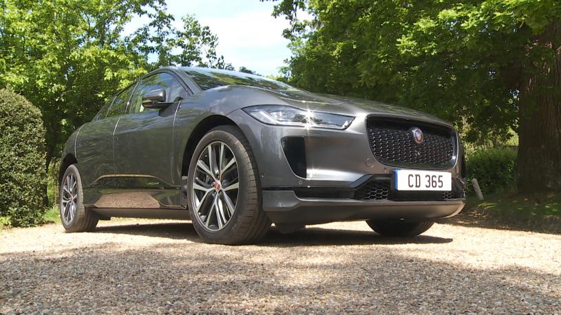 3411096 294kW EV400 R-Dynamic HSE Black 90kWh 5dr Auto