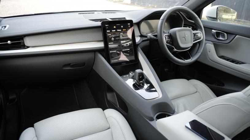 3989815 220kW 82kWh Long Range SM [Pilot] 5dr Auto