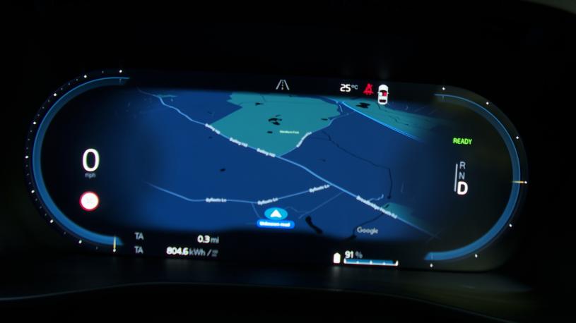 3979115 300kW Recharge Twin Core 82kWh 5dr AWD Auto