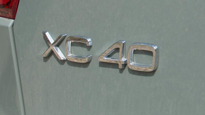 3373373 175kW Recharge Core 69kWh 5dr Auto