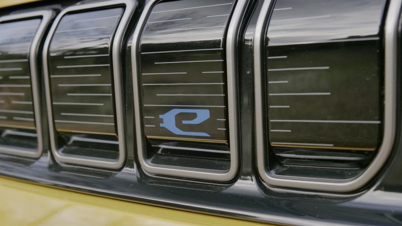 3487370 115kW Longitude 54kWh 5dr Auto