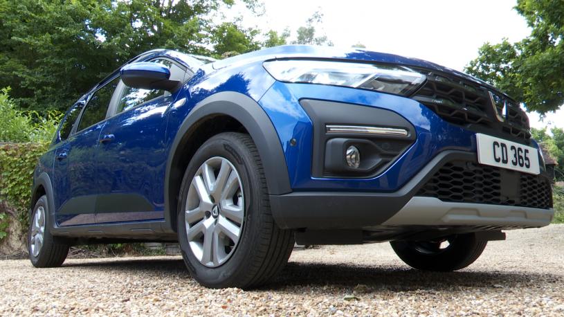 3733984 1.6 HEV Extreme 5dr Auto