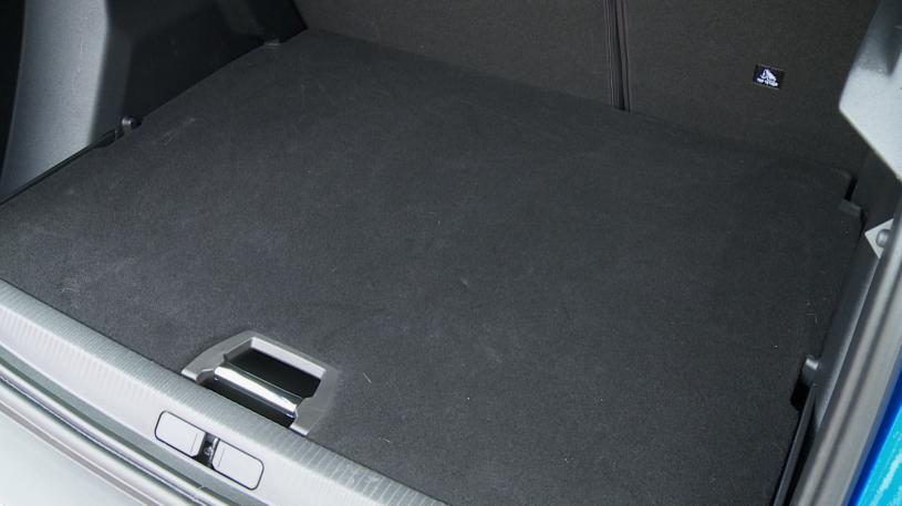 3554024 115kW Allure 54kWh 5dr Auto