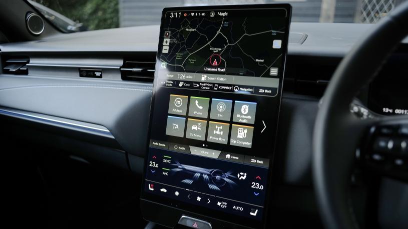 3741061 150kW Elegance 69kWh 5dr Auto