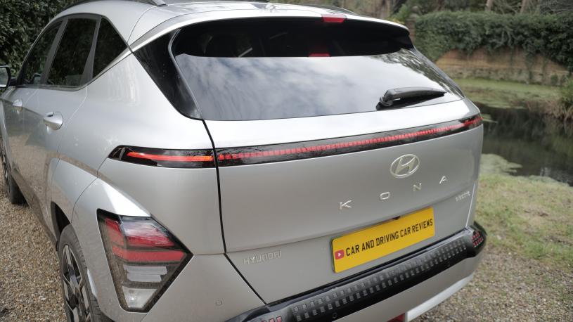 3636140 160kW Ultimate 65kWh 5dr Auto