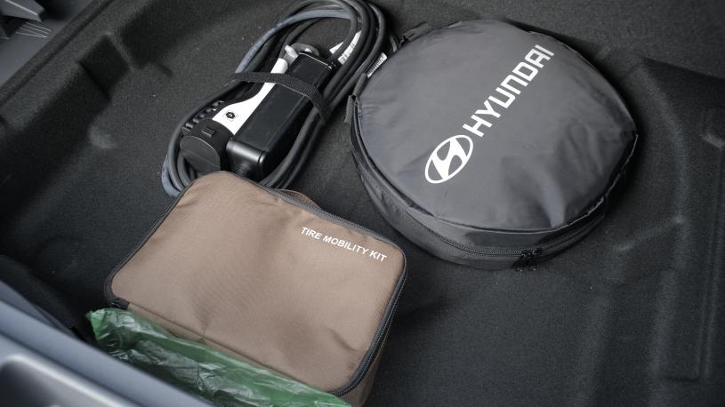 3942650 160kW Ultimate 65kWh 5dr Auto [Lux Pack/Leather]