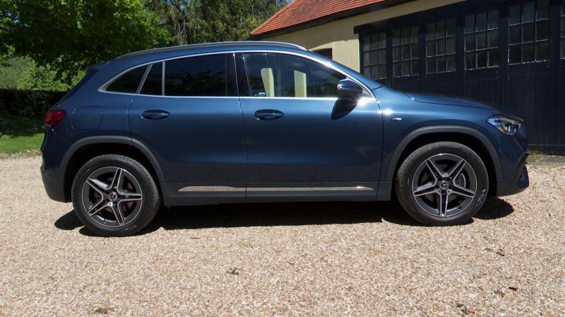 3734139 GLA 250e AMG Line Executive 5dr Auto