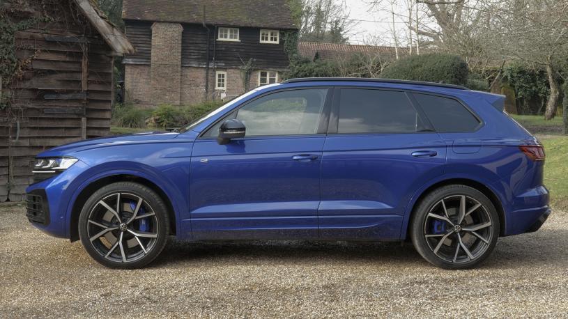 3595696 3.0 TSI eHybrid 4Motion Elegance 5dr Tip Auto