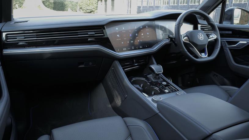 3608447 3.0 V6 TSI eHybrid 4Motion R 5dr Tip Auto