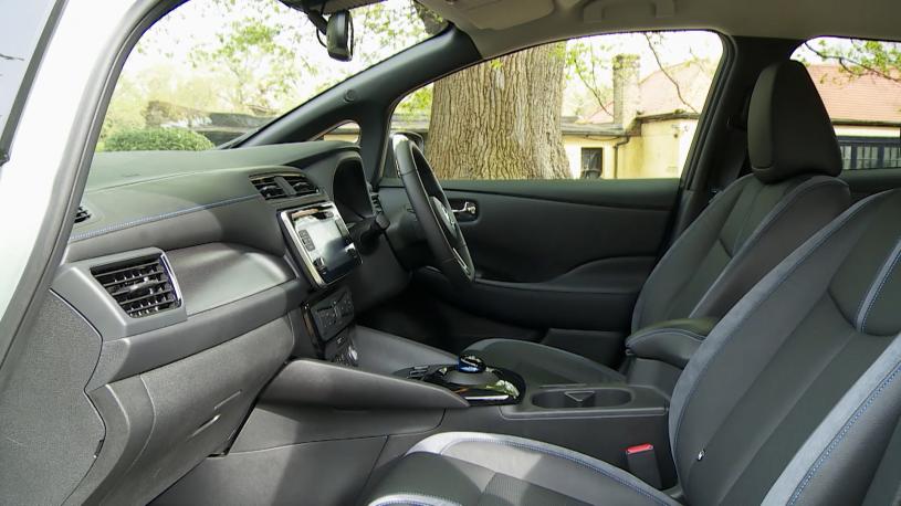 3978945 110kW Shiro 39kWh 5dr Auto