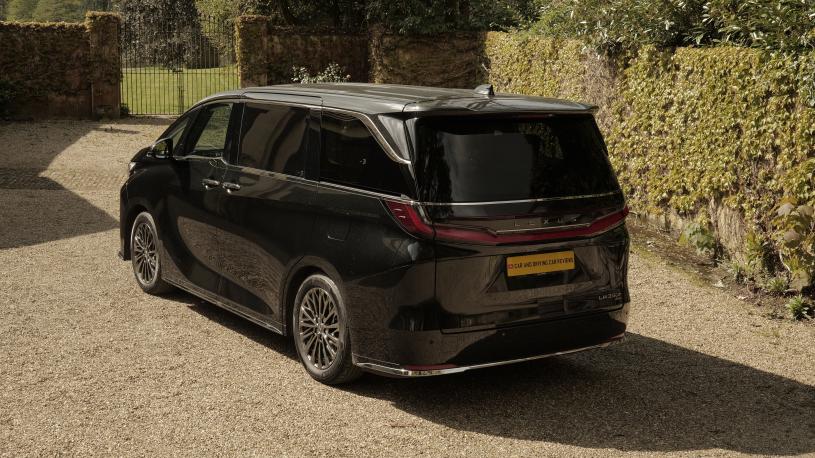 3850634 350h 2.5 Takumi 5dr E-CVT [4 Seat]