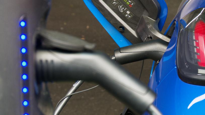 3689393 115kW Allure 51kWh 5dr Auto