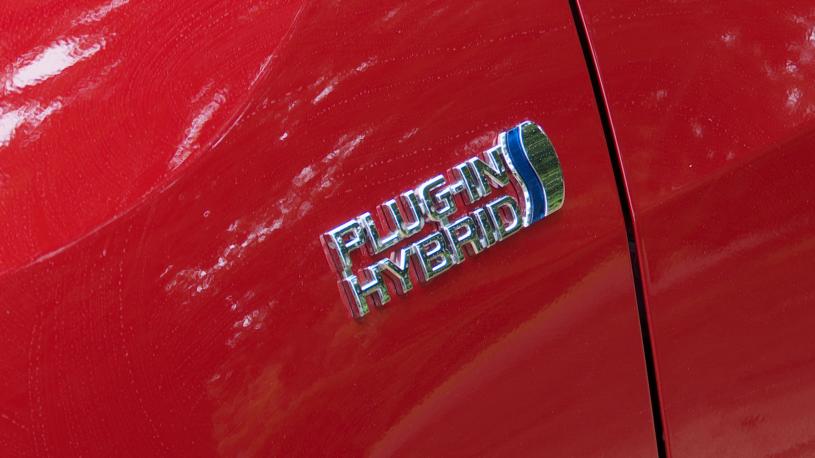 3725705 2.5 PHEV GR Sport 5dr CVT [Bi-Tone]