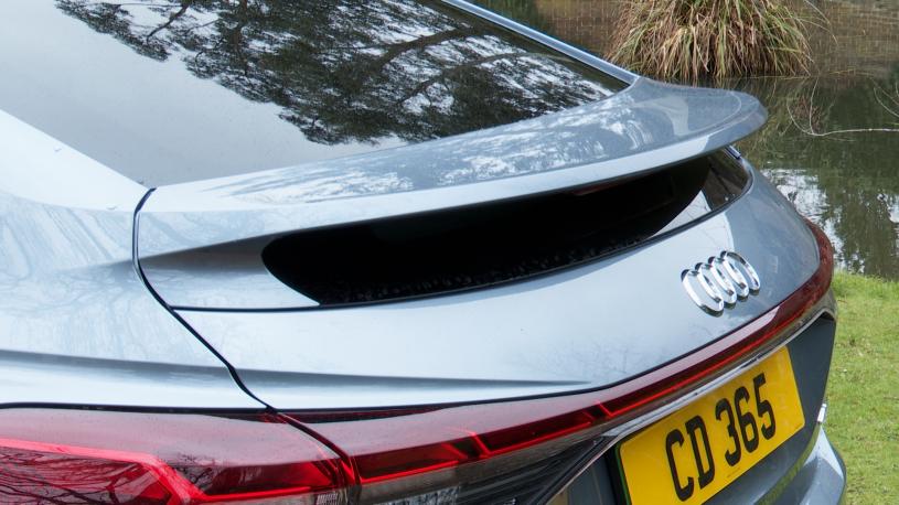 3740108 210kW 45 Qtro 82kWh Sport 5dr Auto [Lth/Tech Pro]