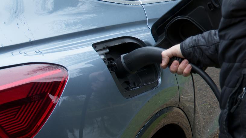 3740123 250kW 55 Qtro 82kWh Black Ed 5dr Auto [Tech Pro]