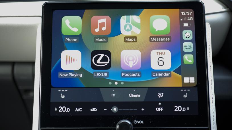 3740187 1.5 Premium Plus 5dr E-CVT