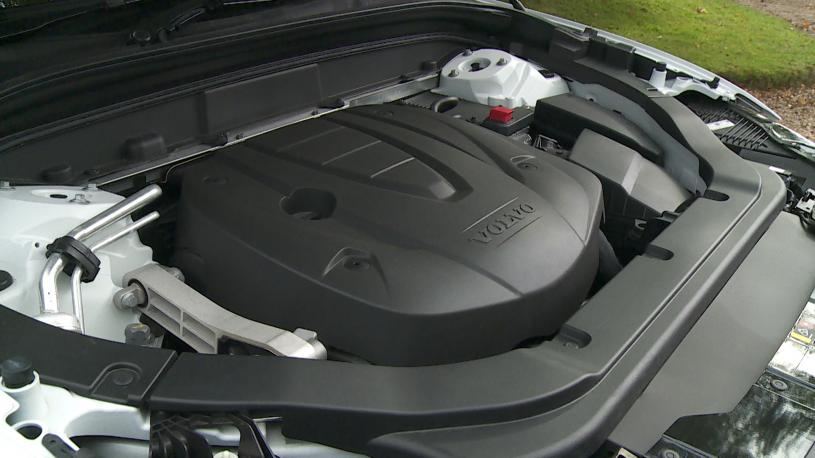 3979136 2.0 T8 455 RC PHEV Ultimate Black Ed 5dr AWD Gtron