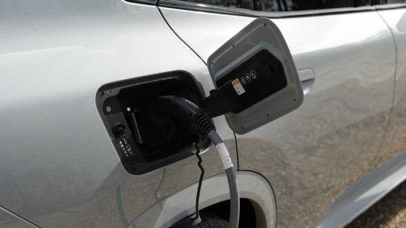 3942587 150kW eDrive20 M Sport 65kWh 5dr Auto [Tech+]