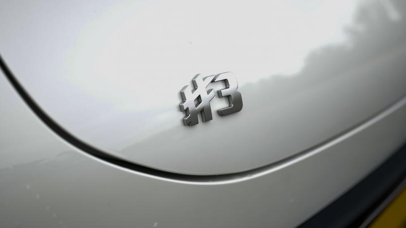 3812956 200kW Pro 49kWh 5dr Auto