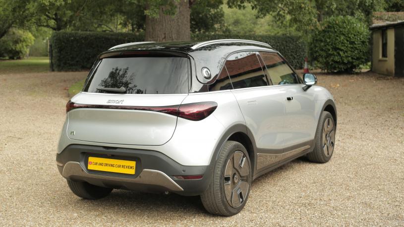 3798670 200kW Pro 49kWh 5dr Auto