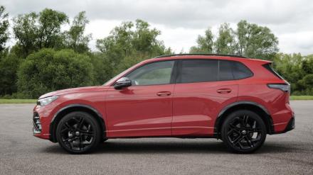 Volkswagen Tiguan Estate 1.5 TSI 272 eHybrid R-Line 5dr DSG