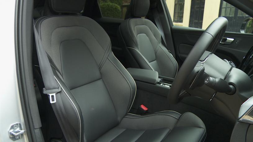 3779448 2.0 T6 [350] PHEV Core Bright 5dr AWD Geartronic