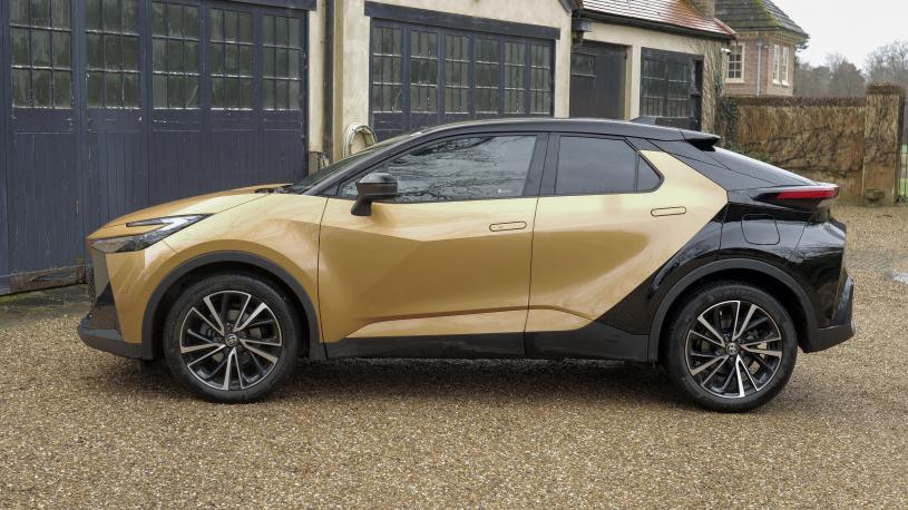 3979022 2.0 PHEV GR Sport 5dr CVT [Safety Pack]