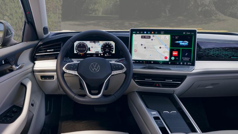 3843319 1.5 TSI eHybrid Life 5dr DSG