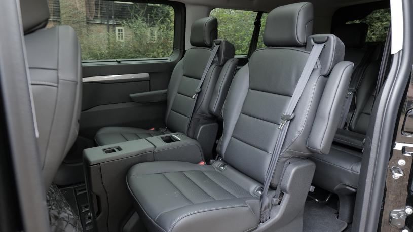 3942679 100kW Allure Long [7 Seat] 75kWh 5dr Auto