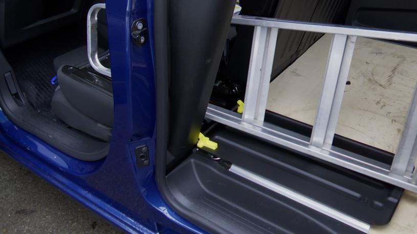 3979038 100kW Family Short 50kWh 5dr Auto