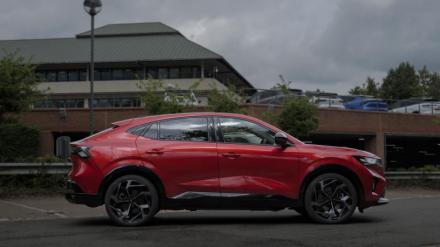 Renault Rafale Estate E-Tech FHEV Iconic Esprit Alpine 5dr Auto 4C