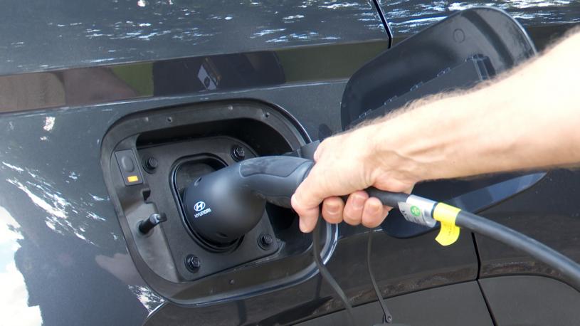 3839479 1.6T Plug-in Hybrid Premium 5dr 4WD Auto