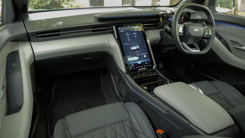 3828557 210kW Select 77kWh 5dr Auto [Driver Assist Pack]