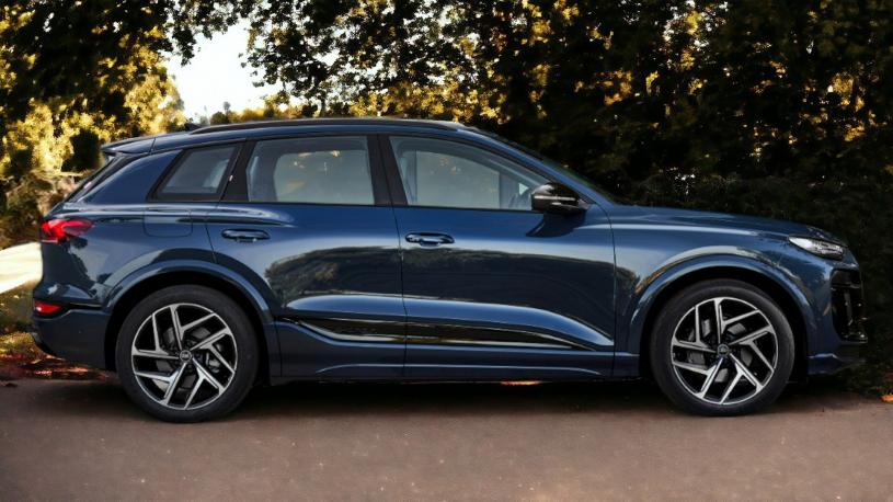 3978490 360kW SQ6 Quattro 100kWh Launch Edition 5dr Auto