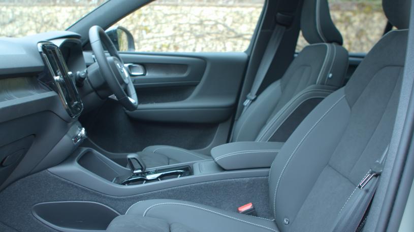 3942804 185kW Extended Range Core 78kWh 5dr Auto