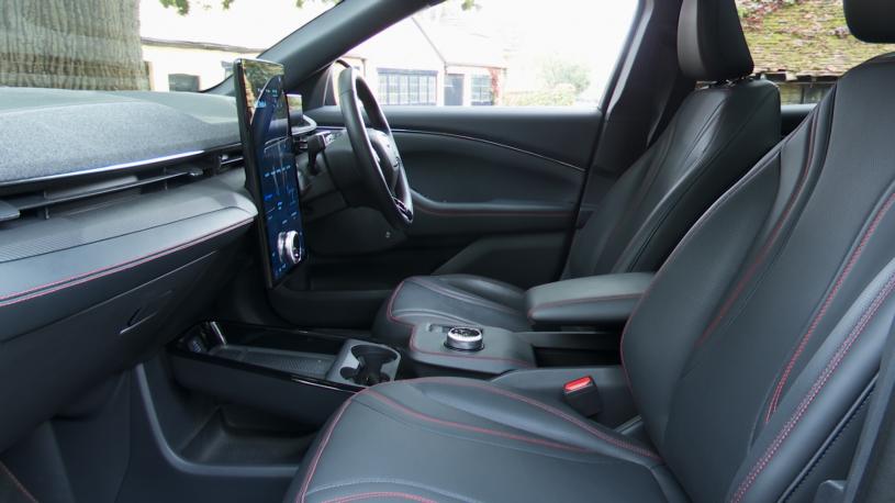 3839471 197kW Select 72kWh RWD 5dr Auto