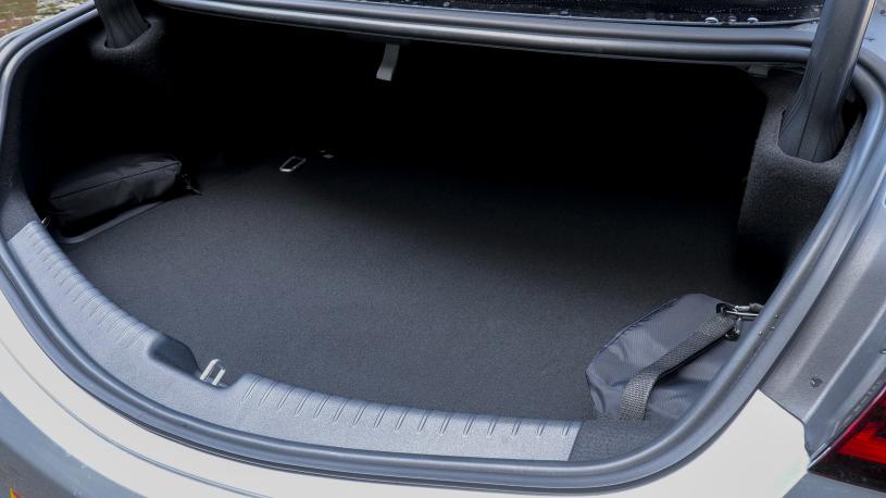 3843358 CLE 300e AMG Line Premium Plus 2dr 9G-Tronic