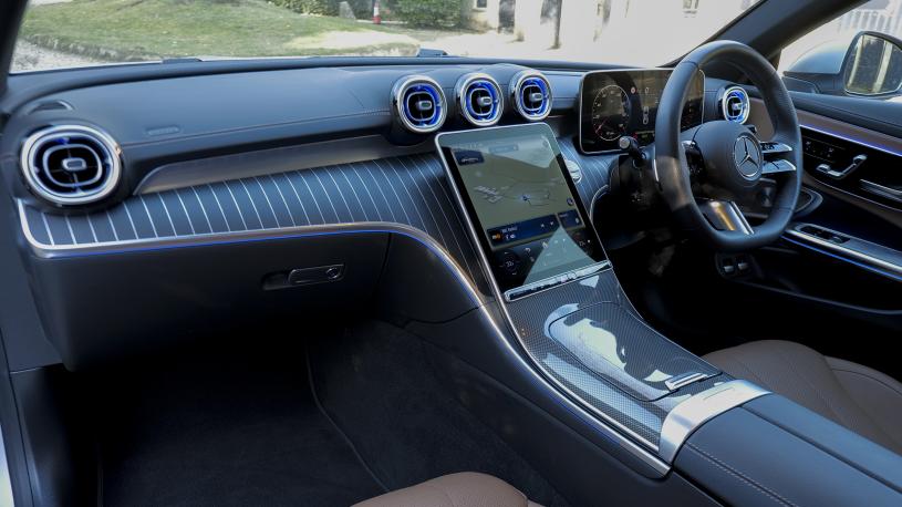 3843359 CLE 300e Premier Edition 2dr 9G-Tronic