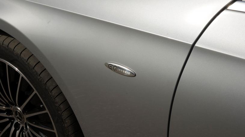 3843359 CLE 300e Premier Edition 2dr 9G-Tronic