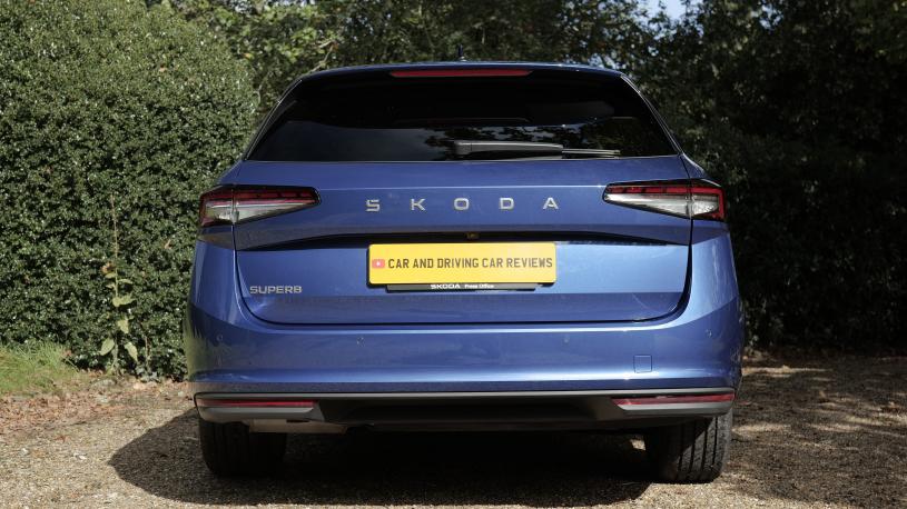 3844565 1.5 TSI iV Laurin + Klement DSG 5dr