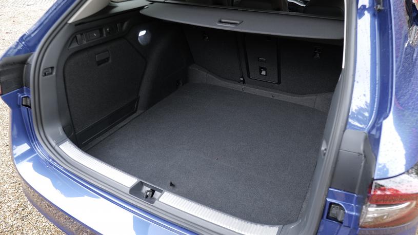 3844565 1.5 TSI iV Laurin + Klement DSG 5dr