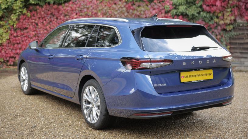 3844565 1.5 TSI iV Laurin + Klement DSG 5dr