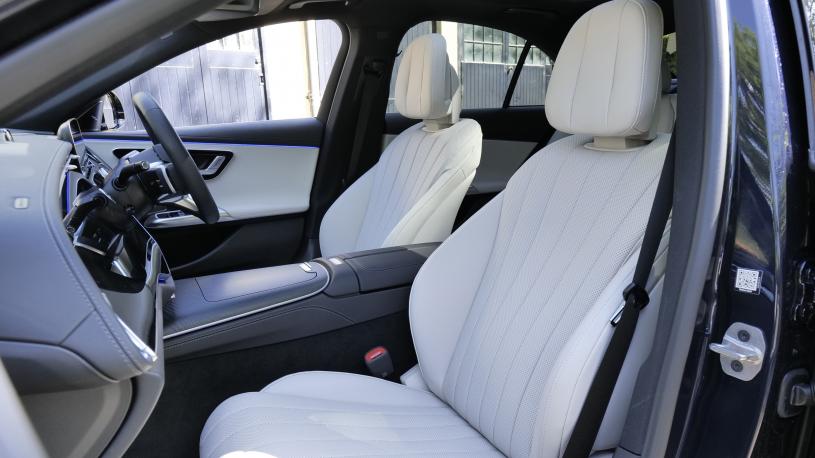 3844569 E300e Urban Edition 4dr 9G-Tronic