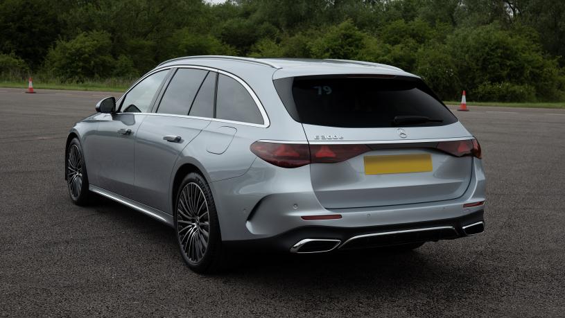 3844590 E300de Exclusive Premium 5dr 9G-Tronic