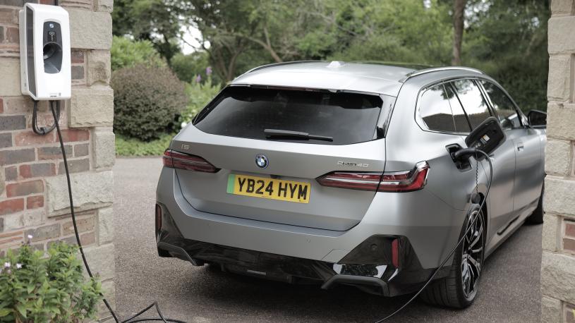 3846727 530e M Sport 5dr Auto [Tech Plus]