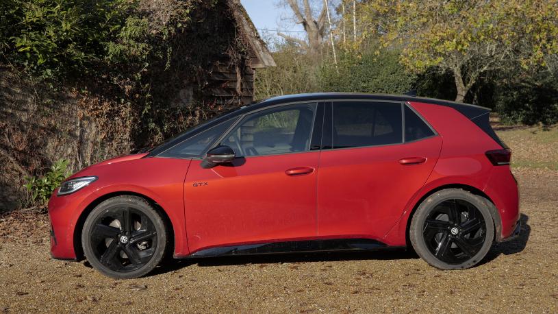 3844623 150kW Pro 59kWh 5dr Auto [Comfort]