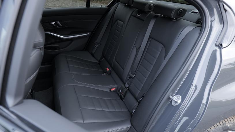 3846552 330e 22.3 kWh M Sport 5dr Step Auto Tech/Pro Pack